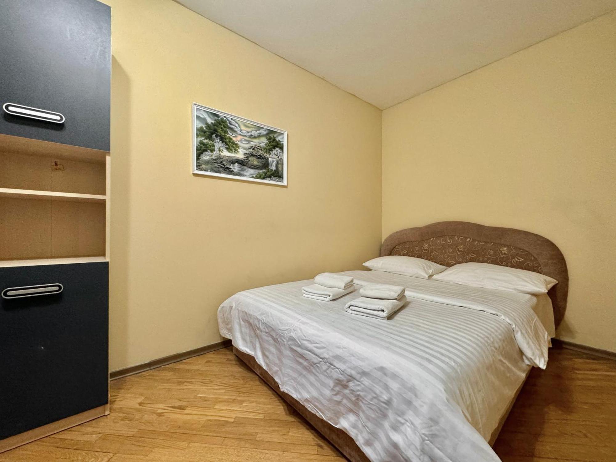 Apartpoltava: Cozy 3-Bedroom City Center Apartment Exterior photo